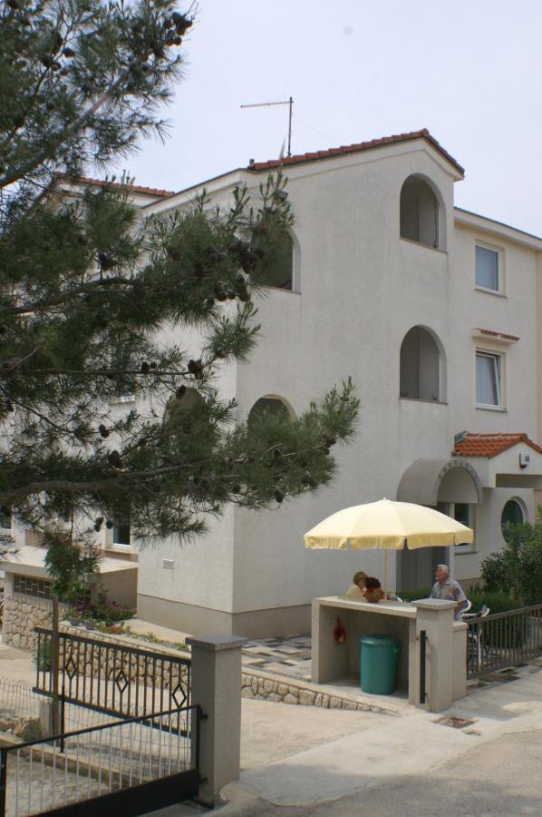 Apartments By The Sea Mandre, Pag - 4098 Εξωτερικό φωτογραφία